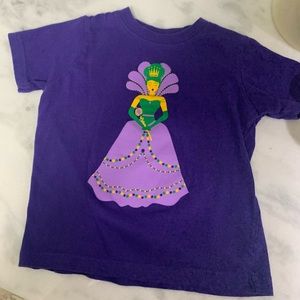 Mardi Gras hail queen T-shirt